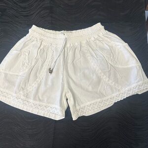 High Waist White Textured Shorts
